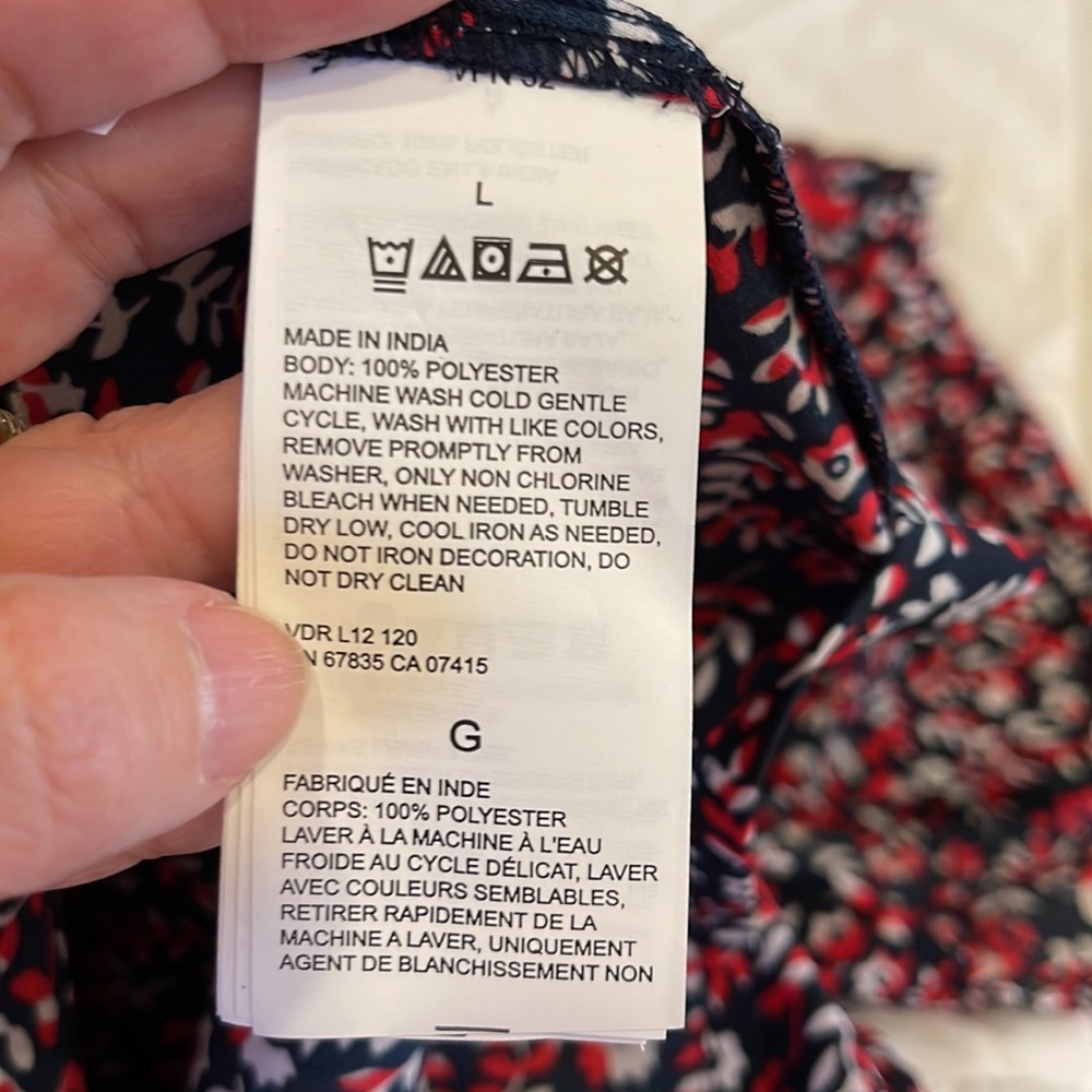 NWT Nautica woman’s red white and blue blouse. Size L. - Picture 5 of 6